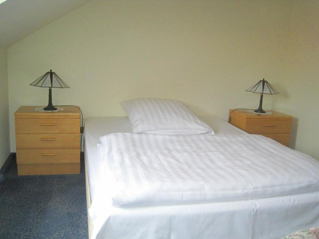 Hotel Loewen Randersacker Chambre photo