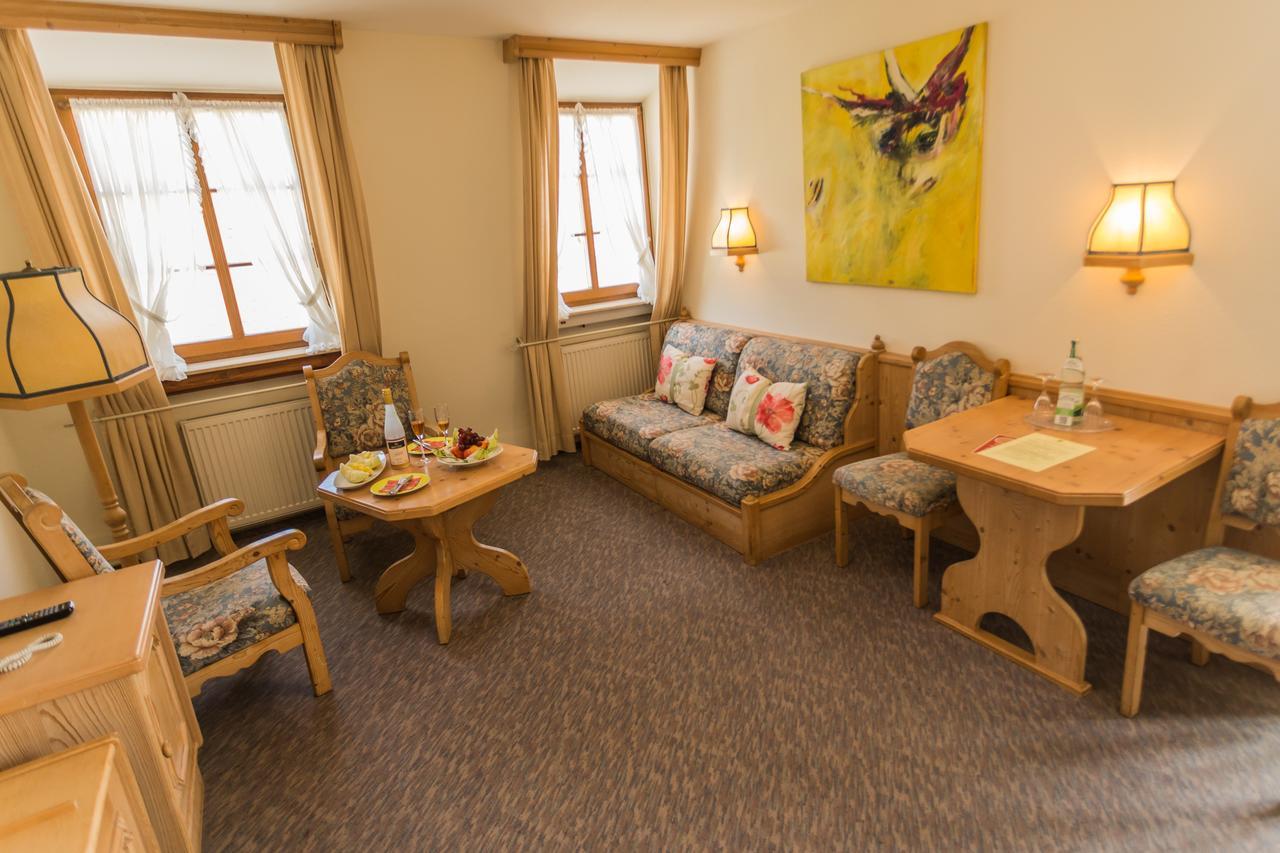 Hotel Loewen Randersacker Extérieur photo